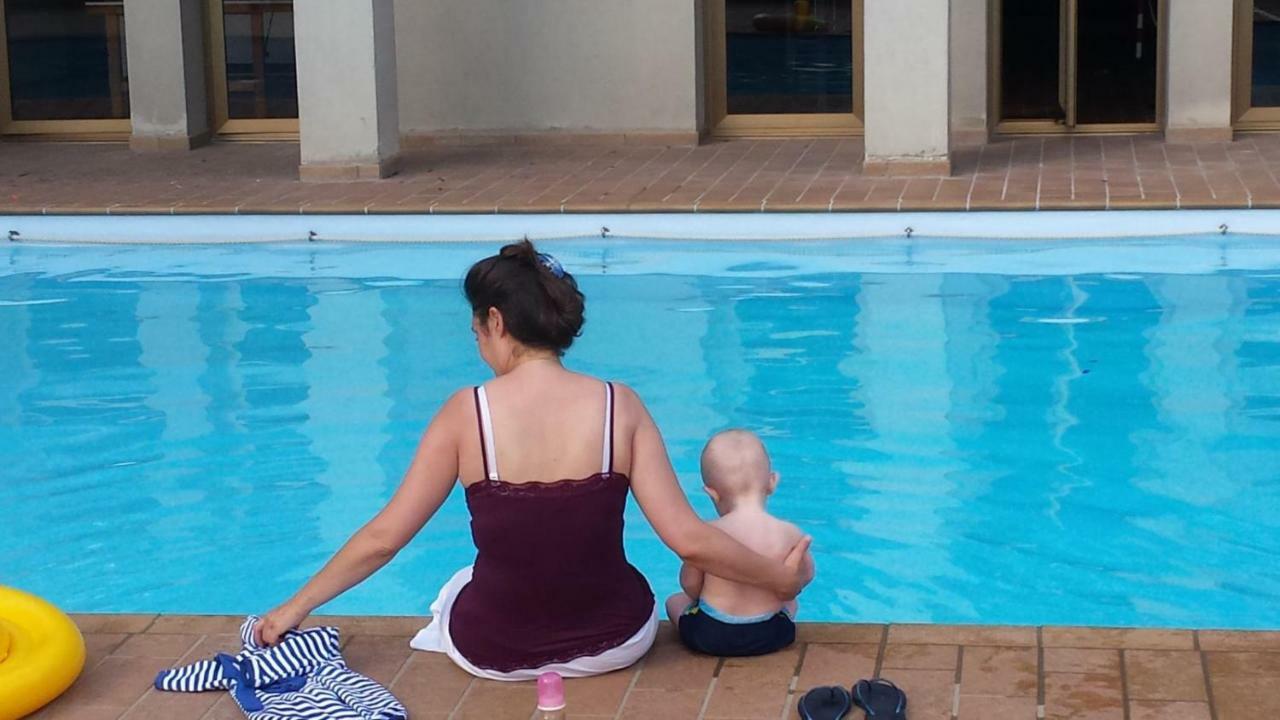 Foresteria Lombarda La Spiaggia Льерна Экстерьер фото